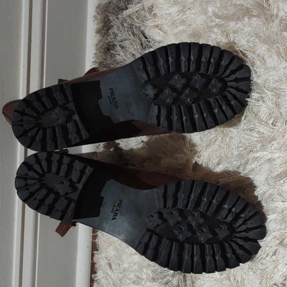 Authentic Prada Milano boots - Picture 6 of 12